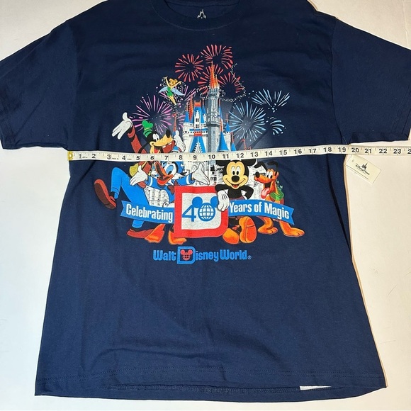 Walt Disney World 40th Anniversary T Shirt 2011 - Picture 4 of 5